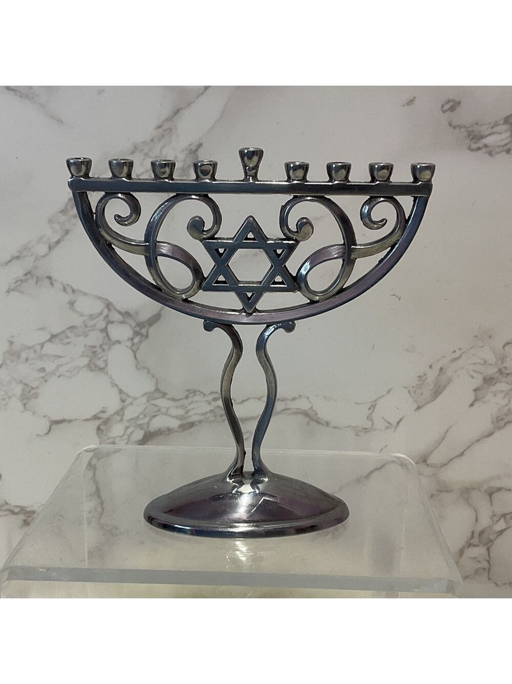 Silver colored Menorah with Star of David Hanukkah - Picture 2 of 9